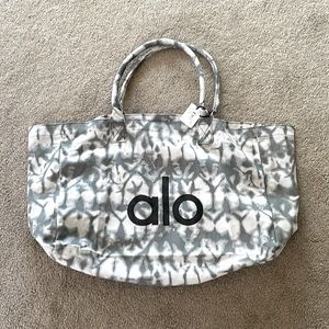 ALO printed canvas tote